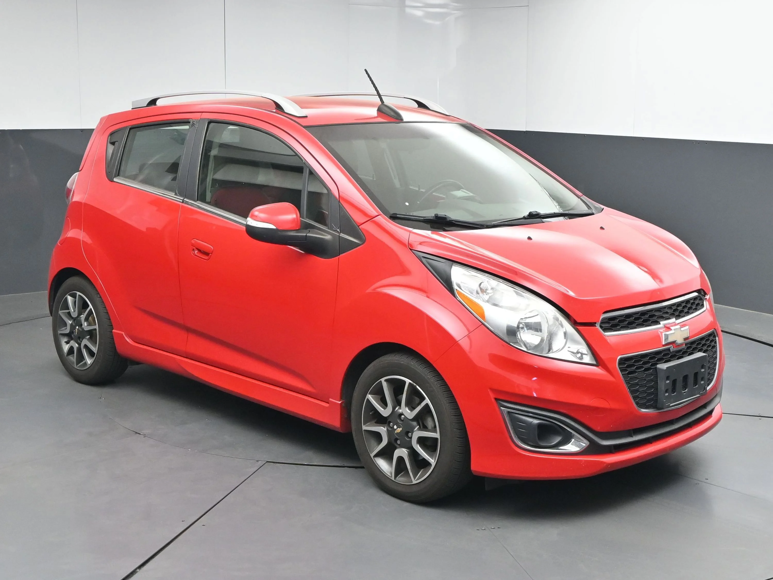 2015 Chevrolet Spark 2LT CVT 1SF's photo