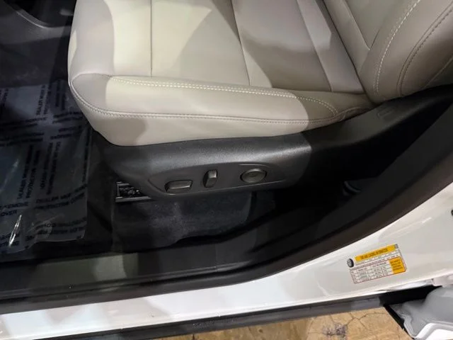 2026 GMC Acadia Elevation - Photo 12