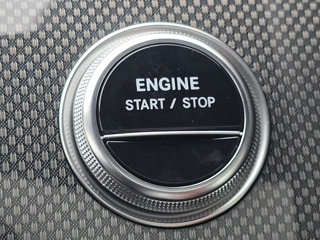 2025 Mercedes-Benz GLC AMG GLC63 S - Photo 36