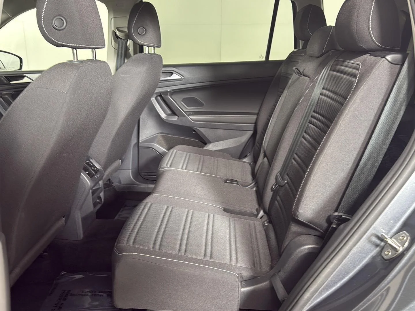 Certified Used 2023 Platinum Gray Metallic Volkswagen S image 7