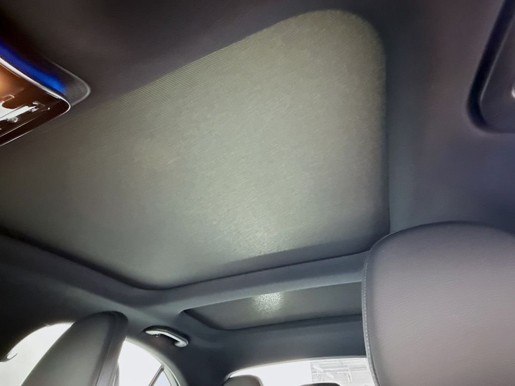 Used 2025 Silver Mercedes-Benz C 300 image 22