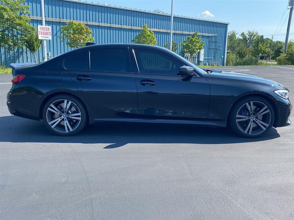 Used 2020 Black Sapphire Metallic BMW M340i xDrive image 12