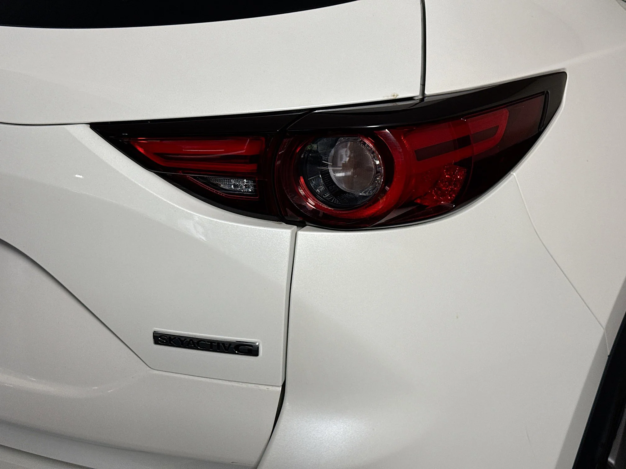Used 2020 Snowflake White Pearl Mica Mazda Grand Touring Reserve image 30