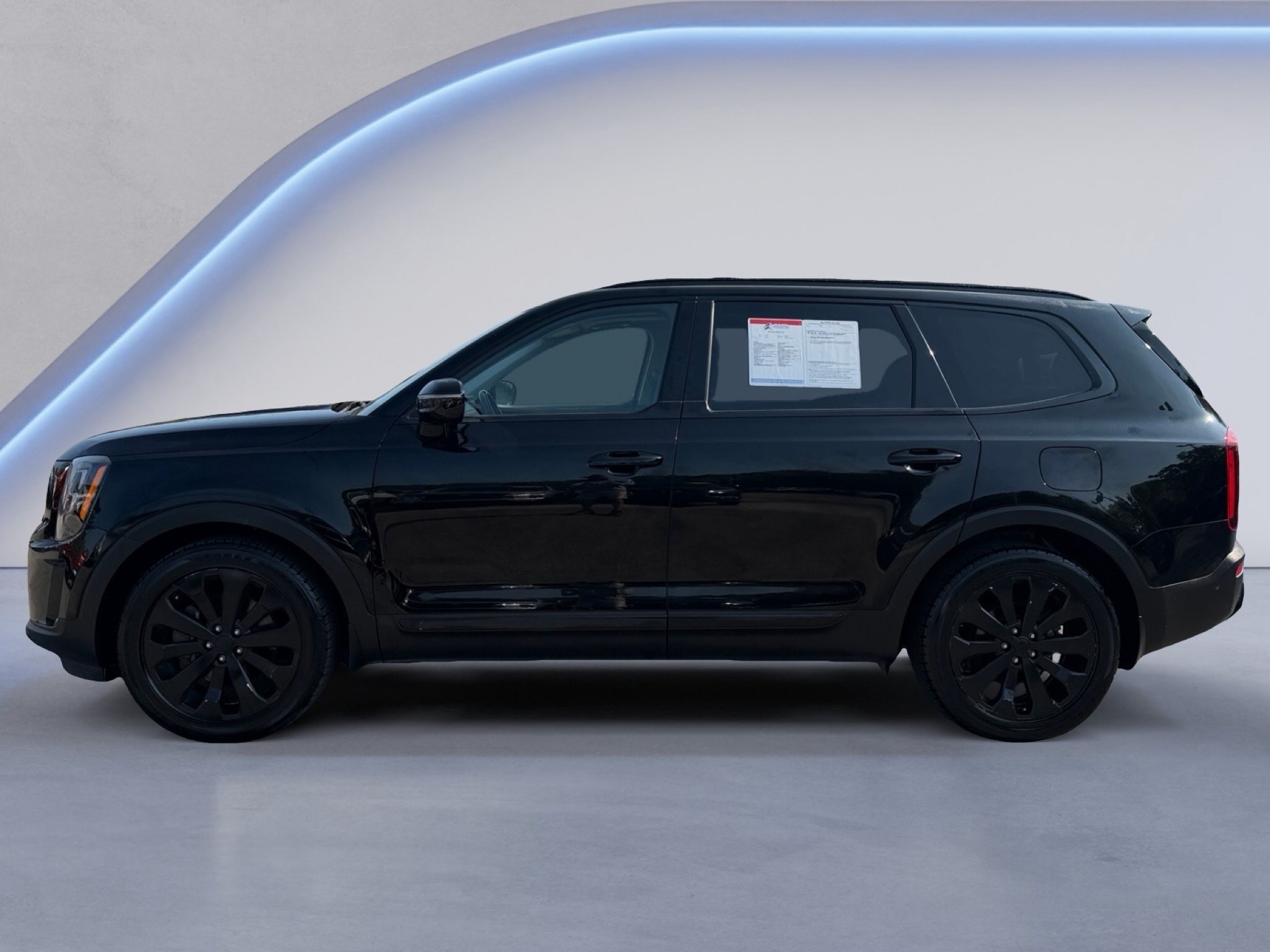 Used 2020 Ebony Black Kia SX image 6