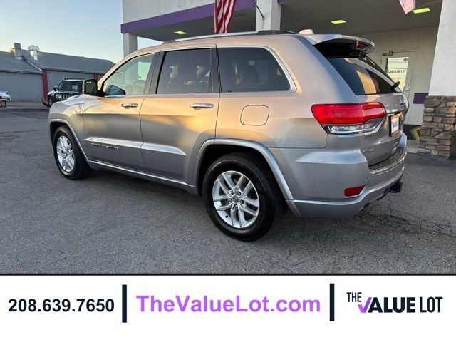 Used 2017 Silver Jeep Overland image 6
