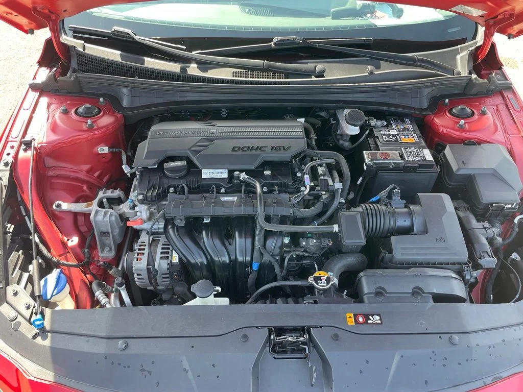 Used 2023 Calypso Red Hyundai SEL image 29