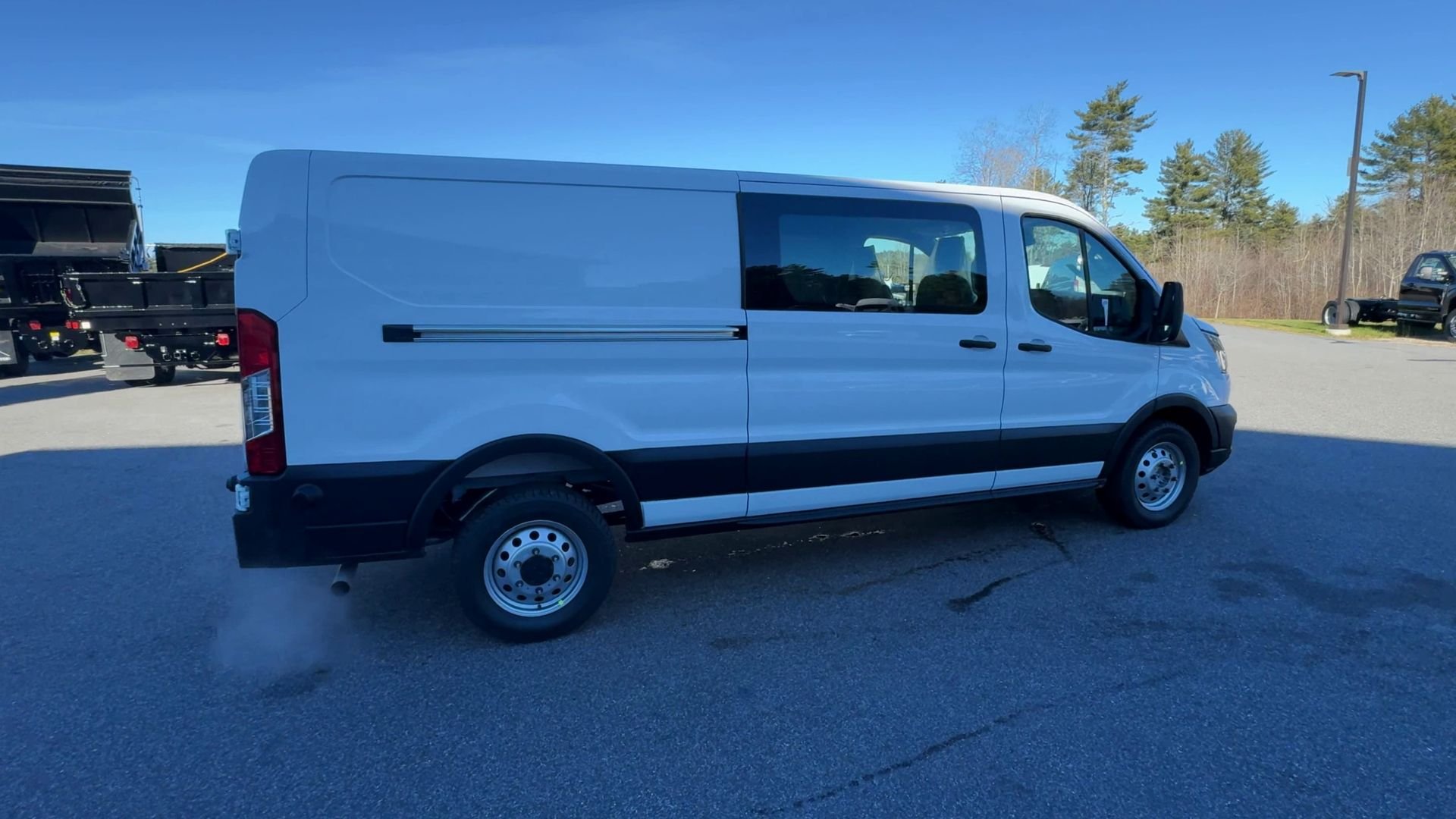 New 2026 Oxford White Ford Cargo Van image 21