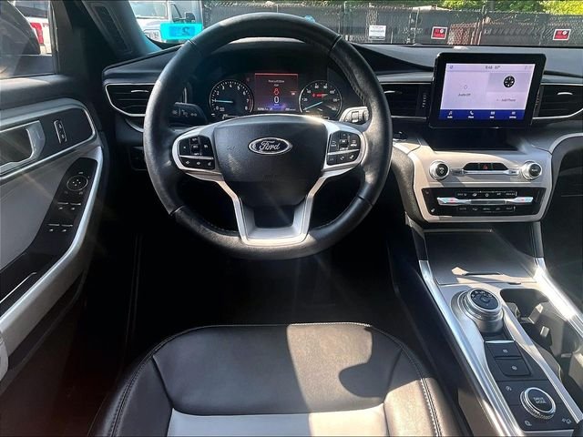 Used 2023 Black Ford XLT image 5