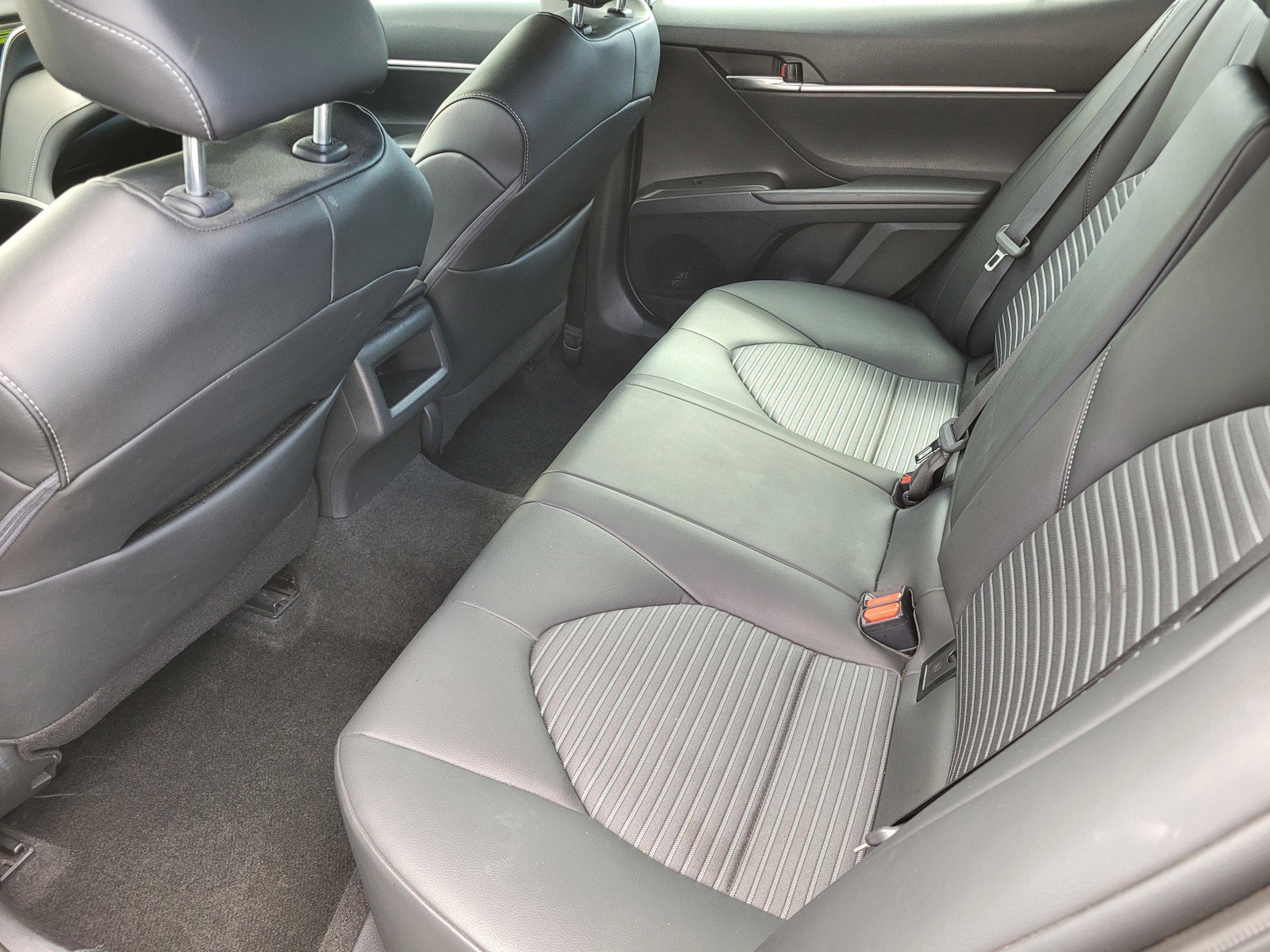 Used 2023 WHITE/BLK Toyota  image 11