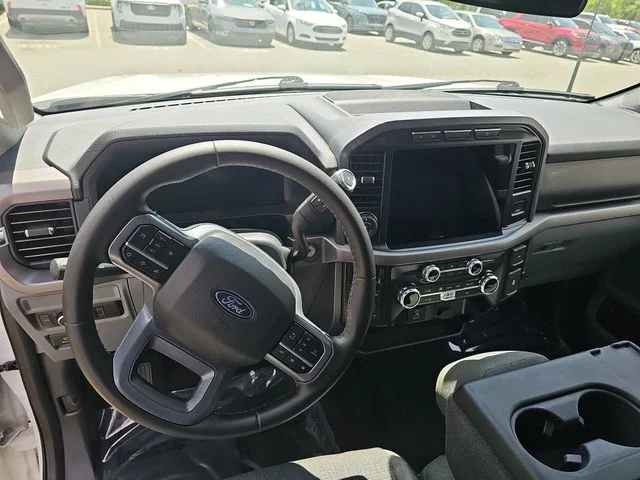 Used 2024 White Ford XLT image 16