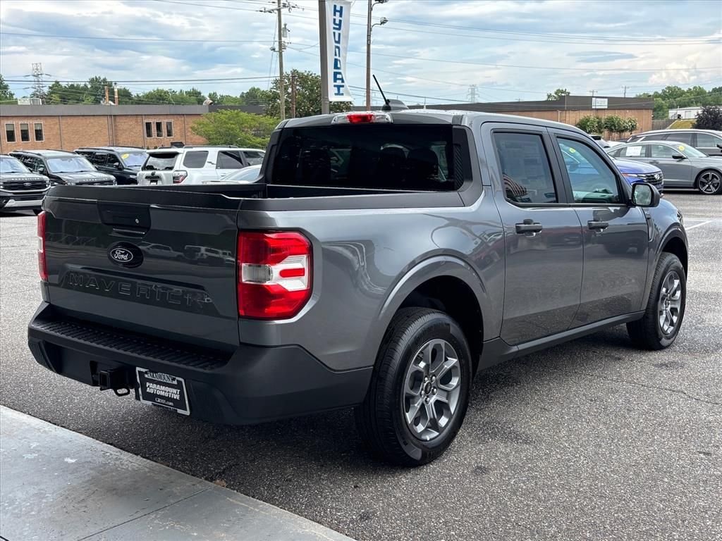 New 2026 Carbonized Gray Metallic Ford XLT image 26