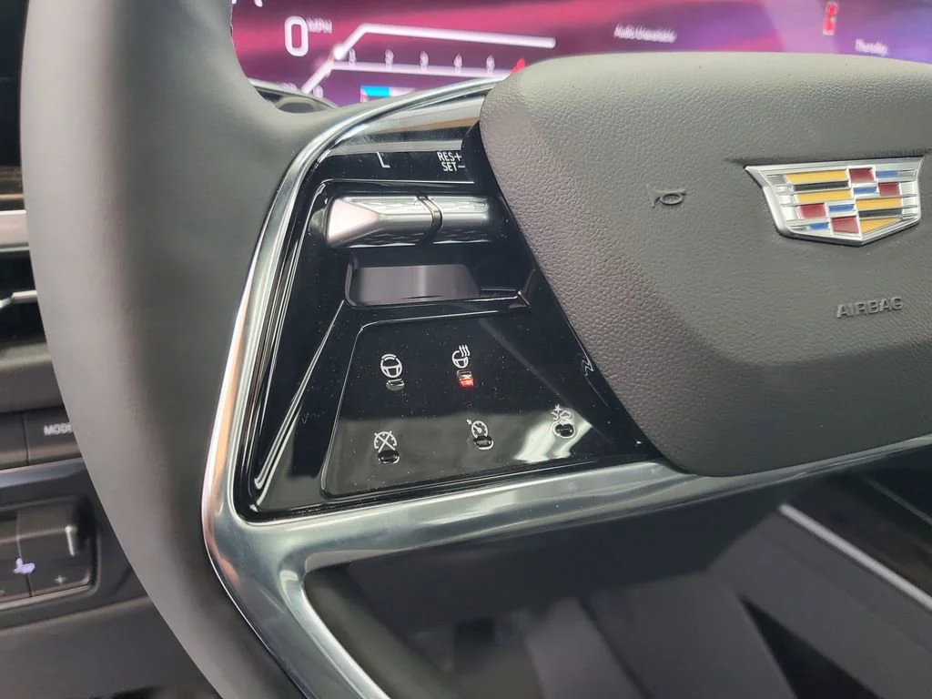 2026 Cadillac Escalade Luxury - Photo 17