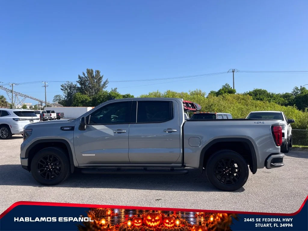 New 2026 Sterling Metallic GMC Elevation image 4