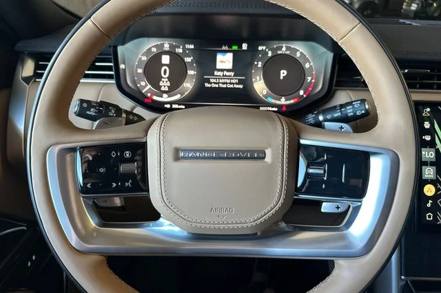 New 2026 Charente Grey Land Rover SE image 22