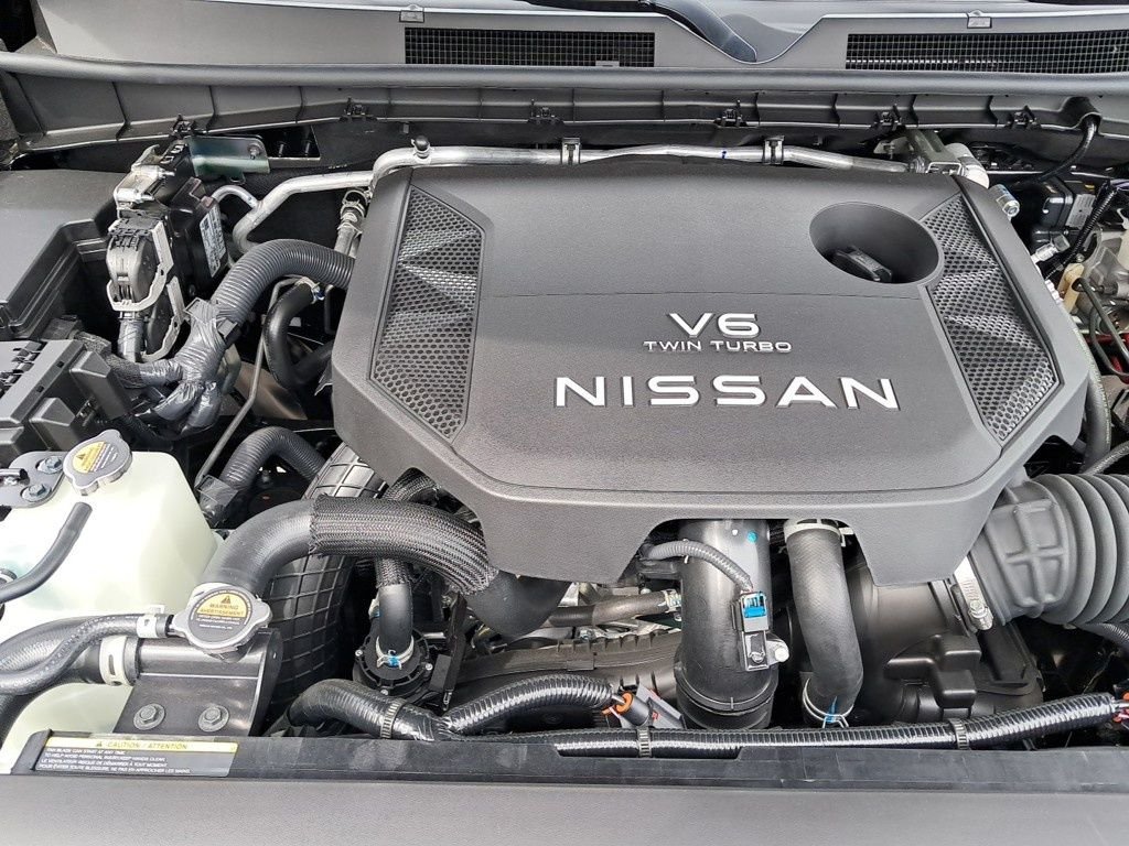 2025 Nissan Armada PRO-4X - Photo 23