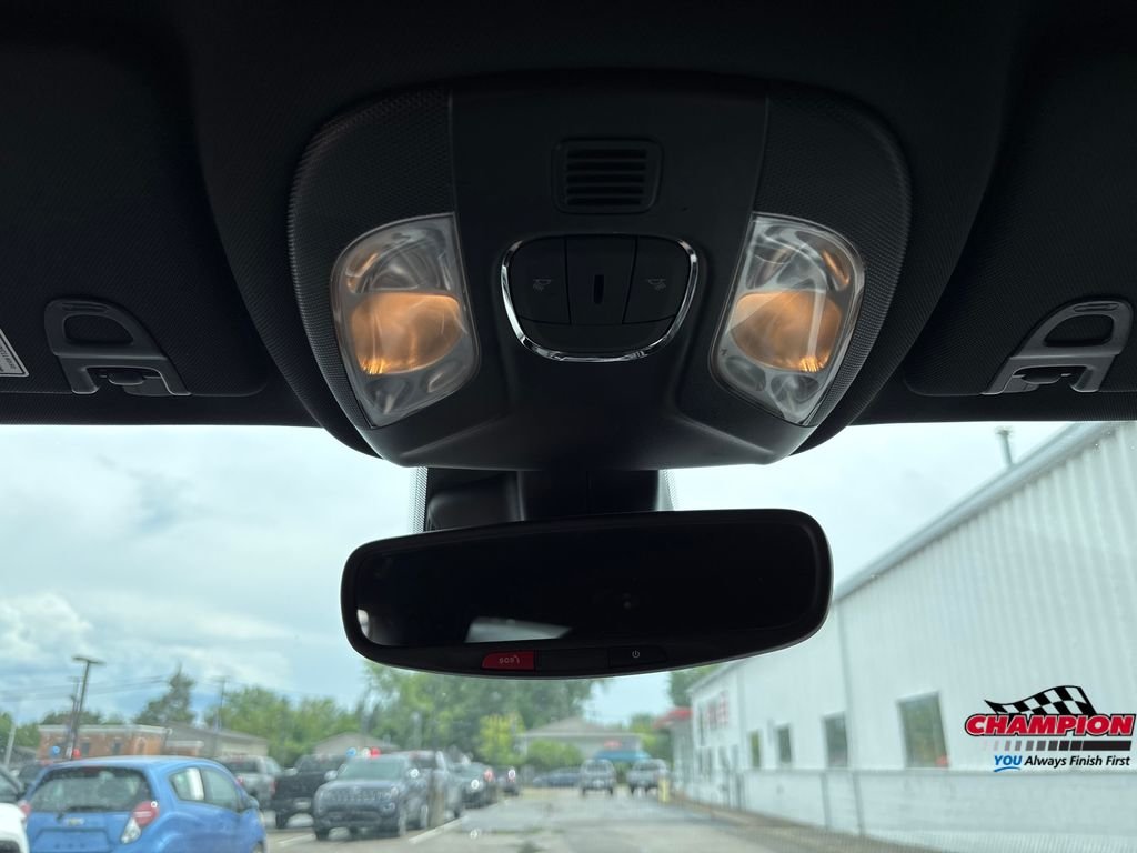 Used 2025 Silver Jeep Limited image 15