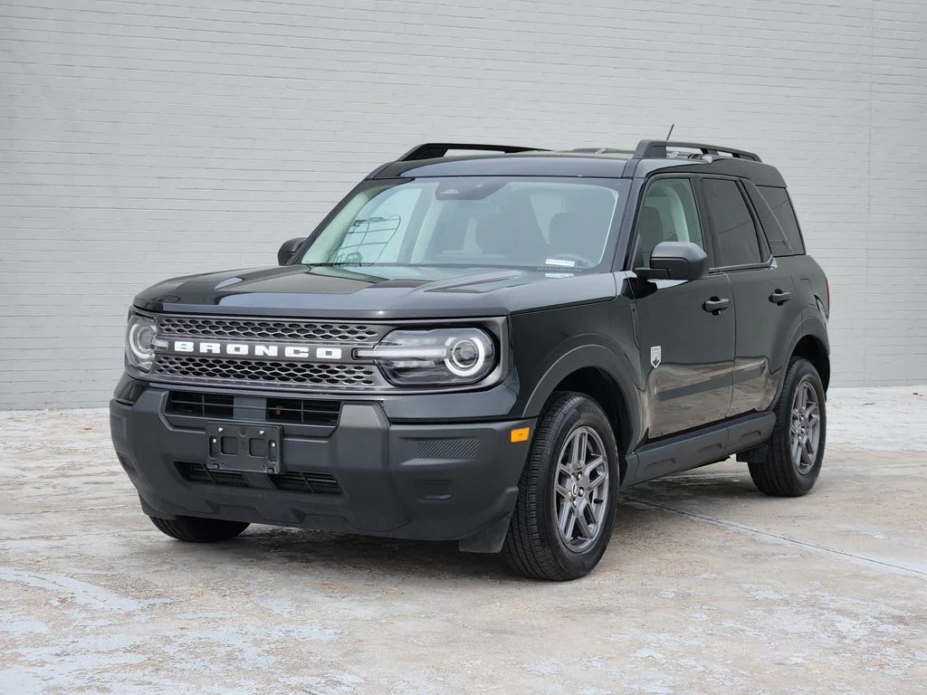 Used 2025 Shadow Black Ford Big Bend image 4