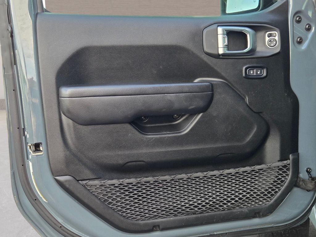 Used 2024 Gray Jeep Sport S image 13