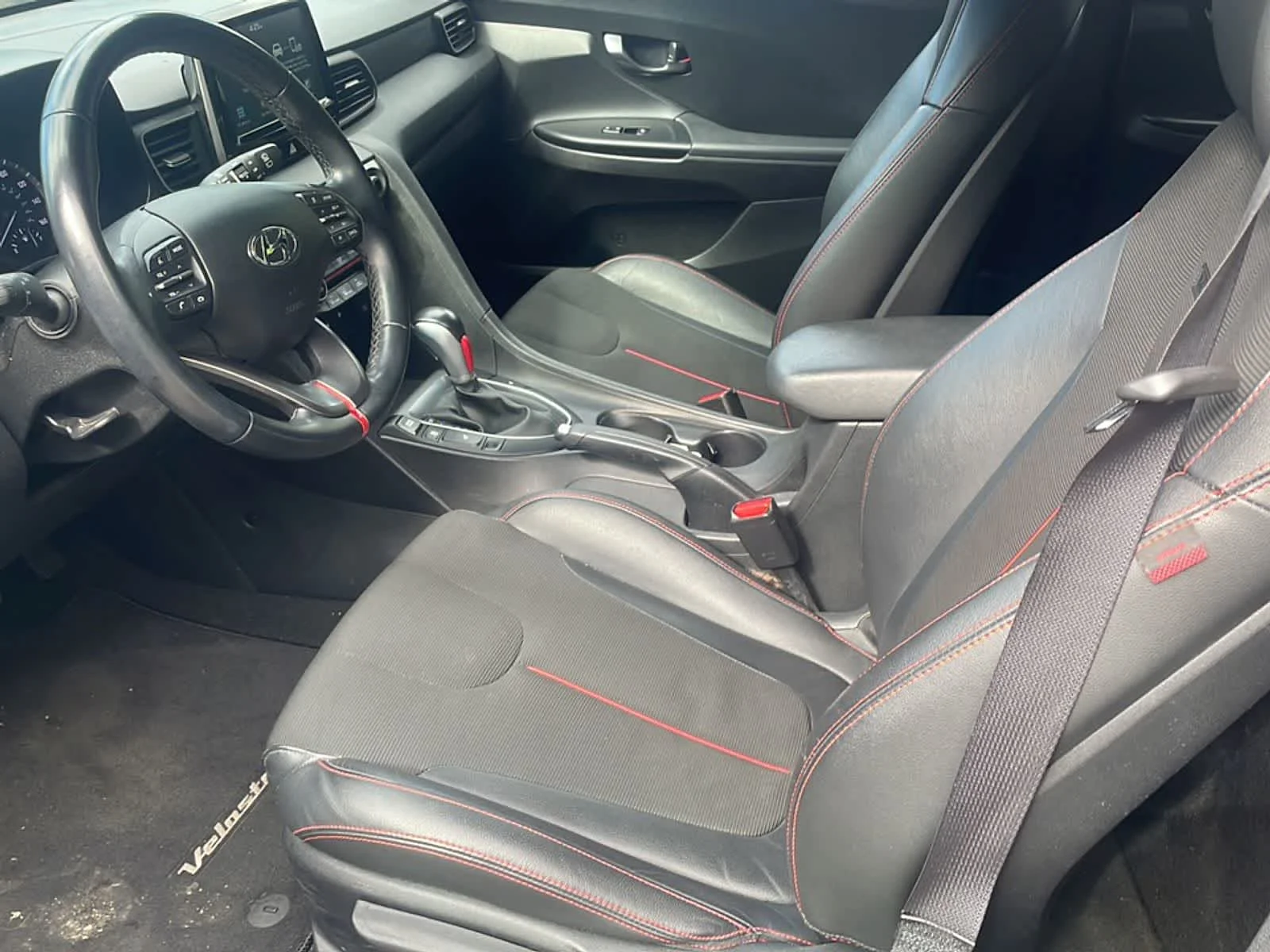 Used 2019 Phantom Black Hyundai 2.0 Premium image 11