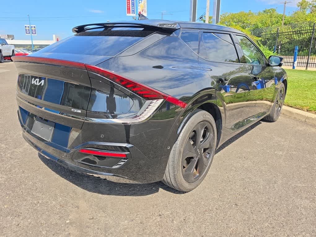 Used 2023 Black Kia GT-Line image 9