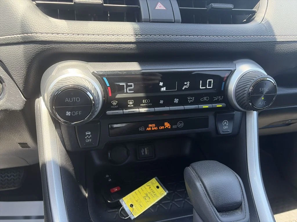 Used 2024 Silver Toyota XLE image 18