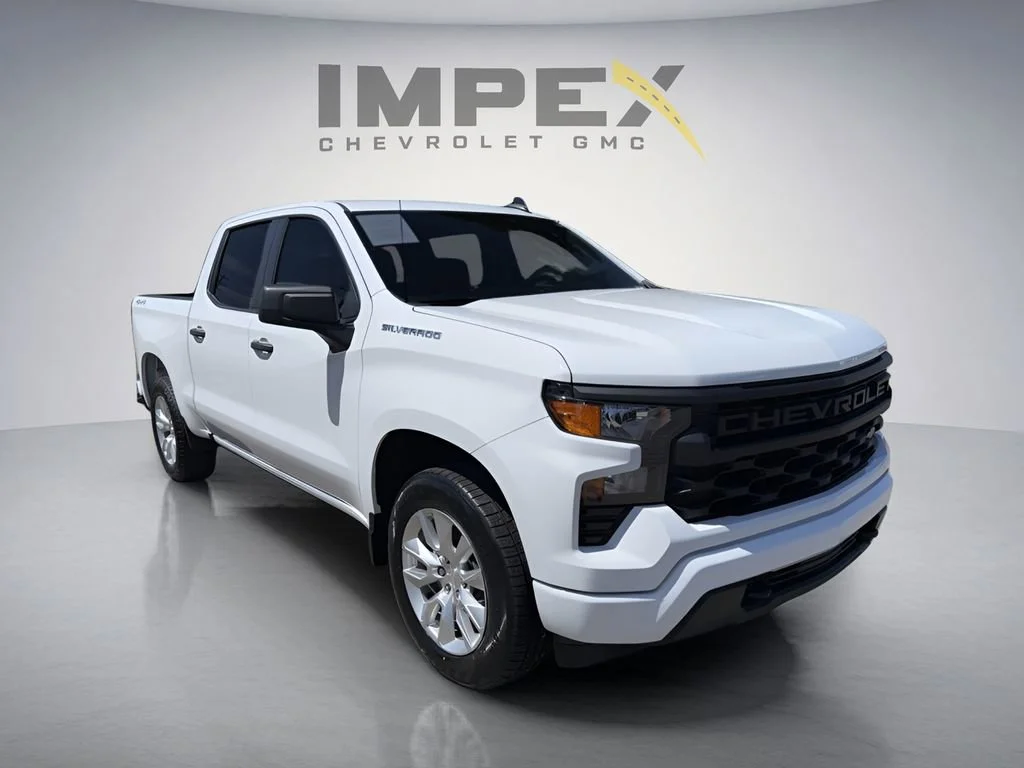 Used 2024 Summit White Chevrolet Custom image 7
