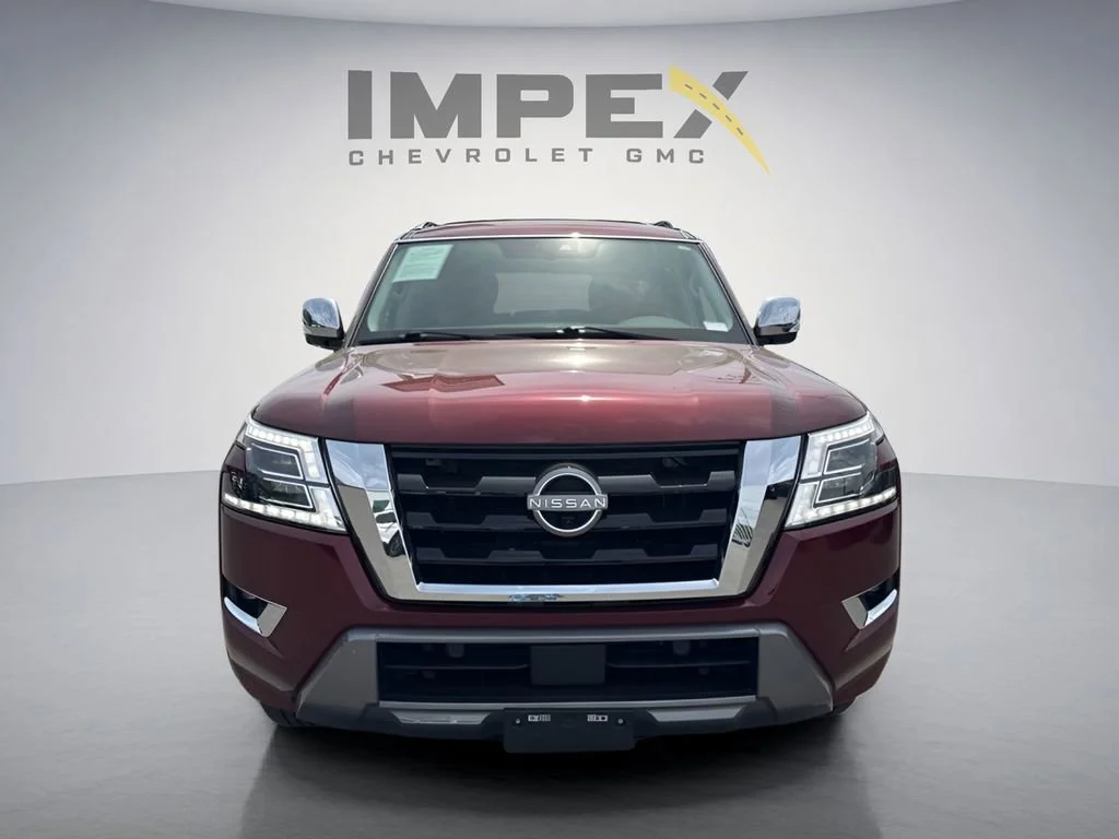 Used 2023 Maroon Nissan Platinum image 8
