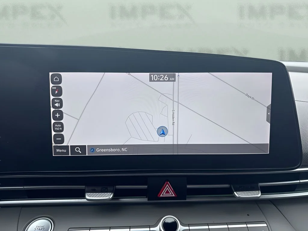 Used 2024 Gray Hyundai SEL image 18