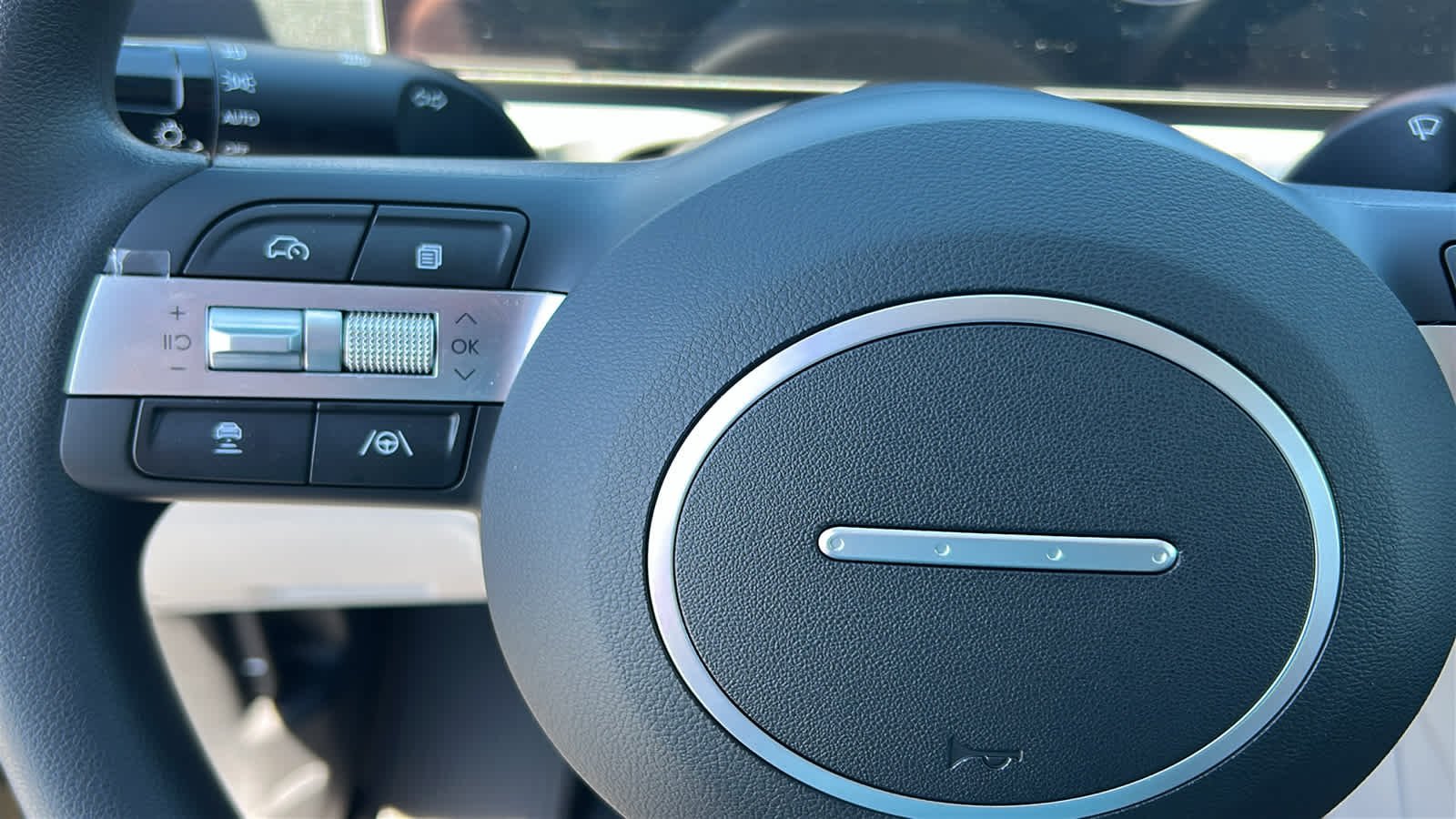 New 2026 Rockwood Green Hyundai SE AWD image 19