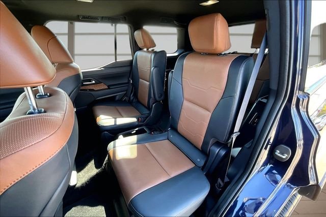 Used 2024 Blue Lexus 550 Luxury image 26