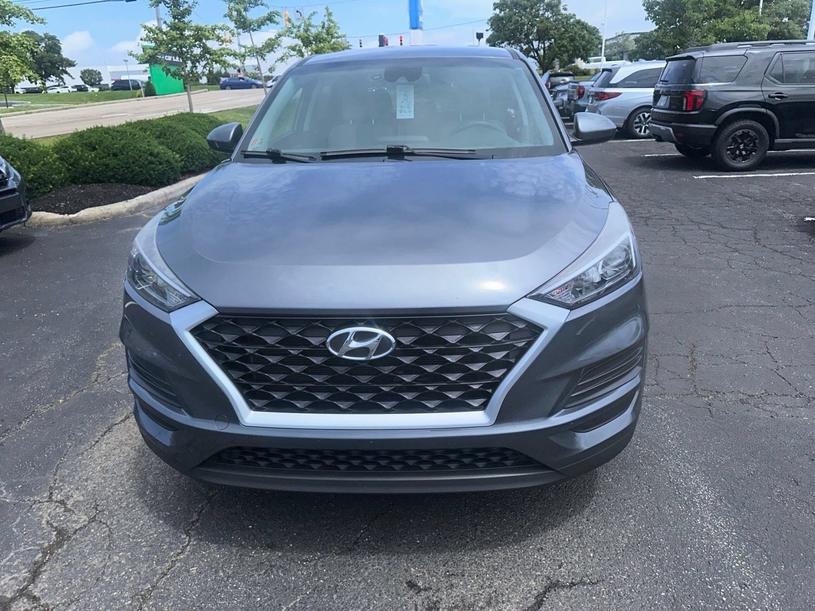 Used 2019 Coliseum Gray Hyundai SE image 12