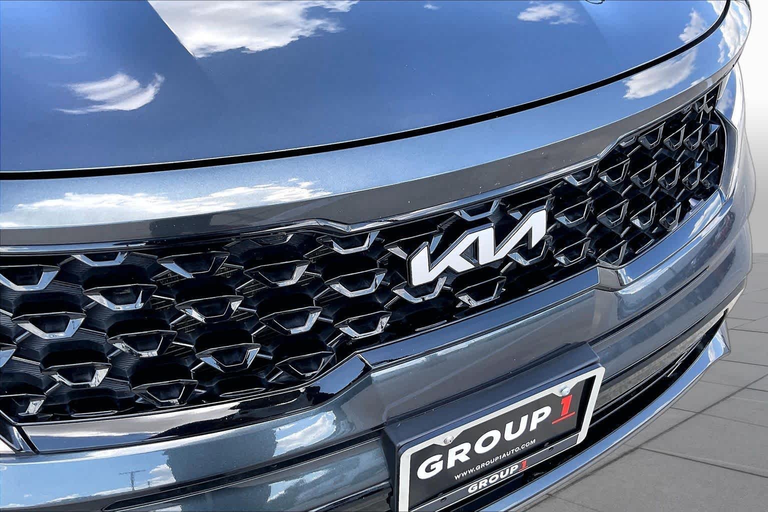 Used 2023 Gravity Grey Kia SX image 30