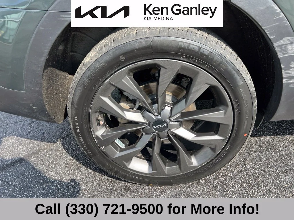 Certified Used 2022 Green Kia X-Line SX Prestige image 21