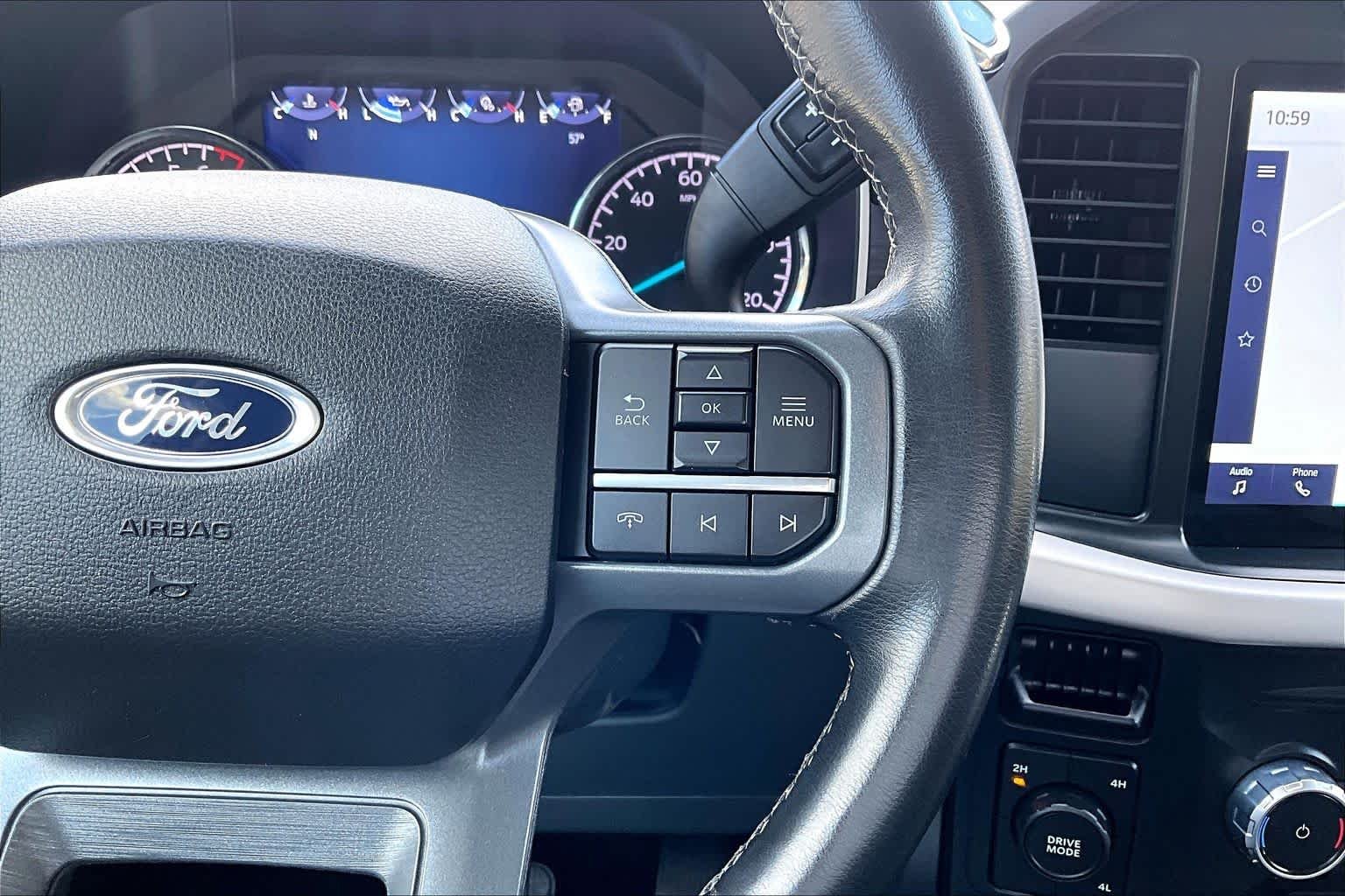 Used 2023 Avalanche Gray Ford XLT image 25