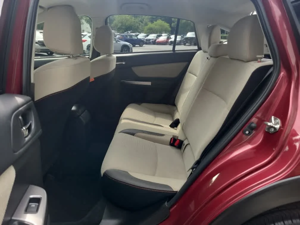 Used 2016 Venetian Red Pearl Subaru Premium image 25
