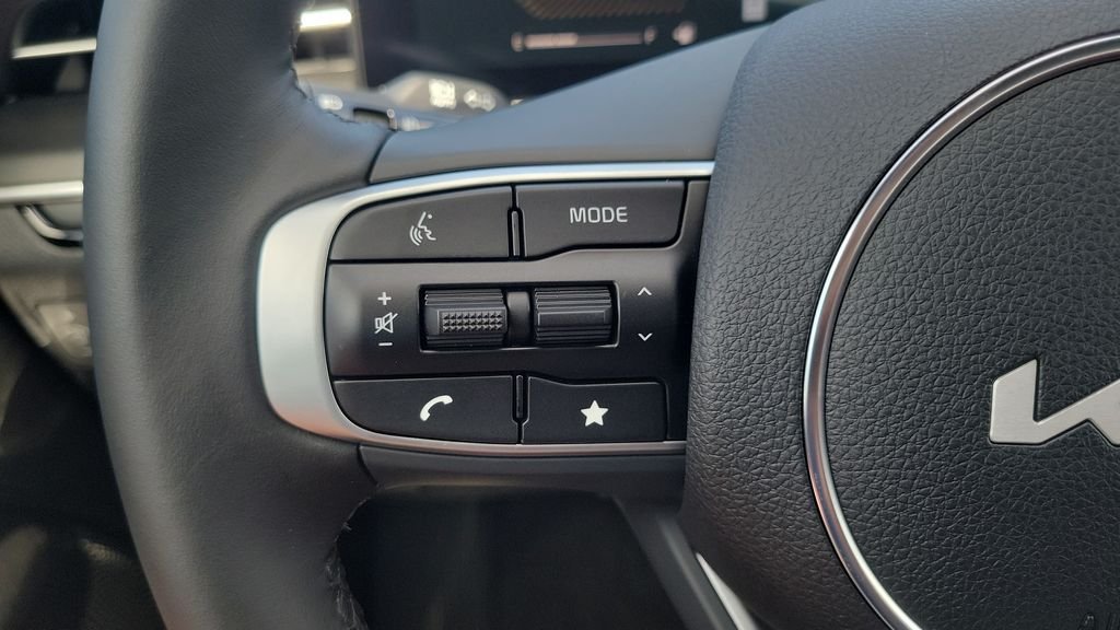 New 2026 Aurora Black Pearl Kia GT-Line FWD image 18