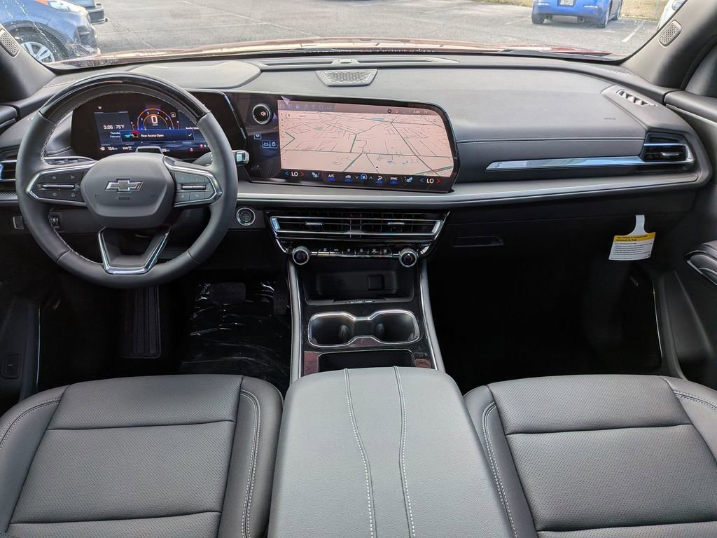 2025 Chevrolet Traverse LT - Photo 26