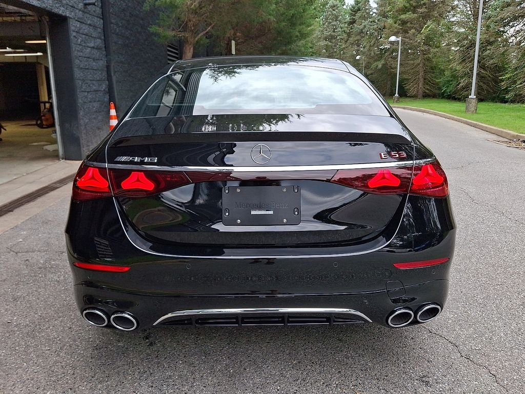 2027 Mercedes-Benz AMG® E 53 Hybrid Sedan AWD 4MATIC® photo 5