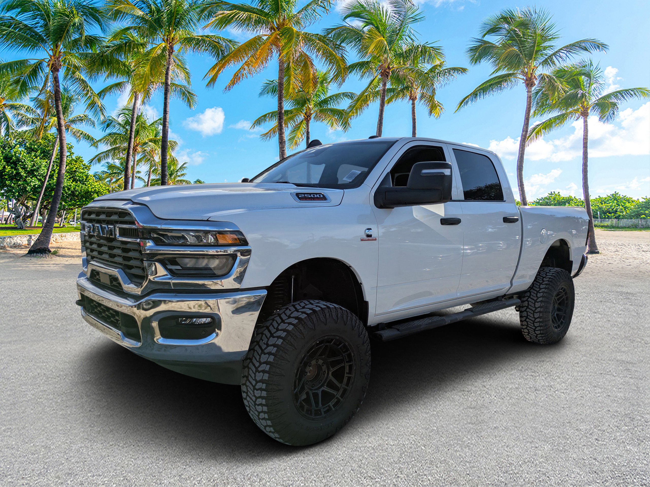 2025 RAM 2500 Tradesman - Photo 7