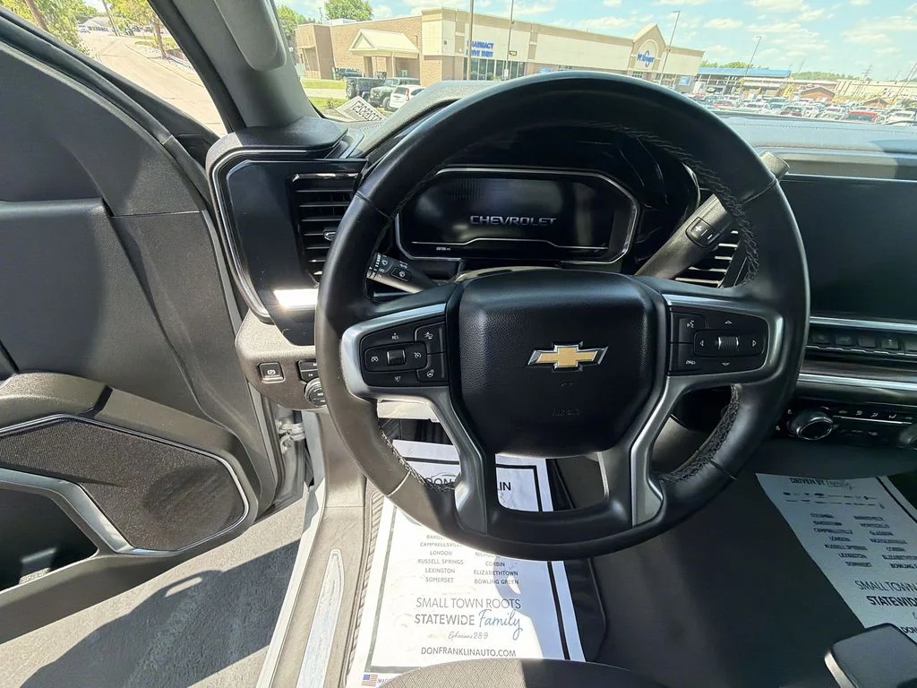 Used 2024 Gray Chevrolet LT image 20