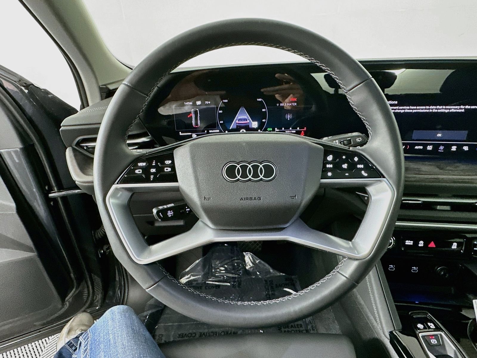 Used 2025 Gray Metallic Audi 2.0T Premium Plus Adaptive Cruise Vented Seats image 10