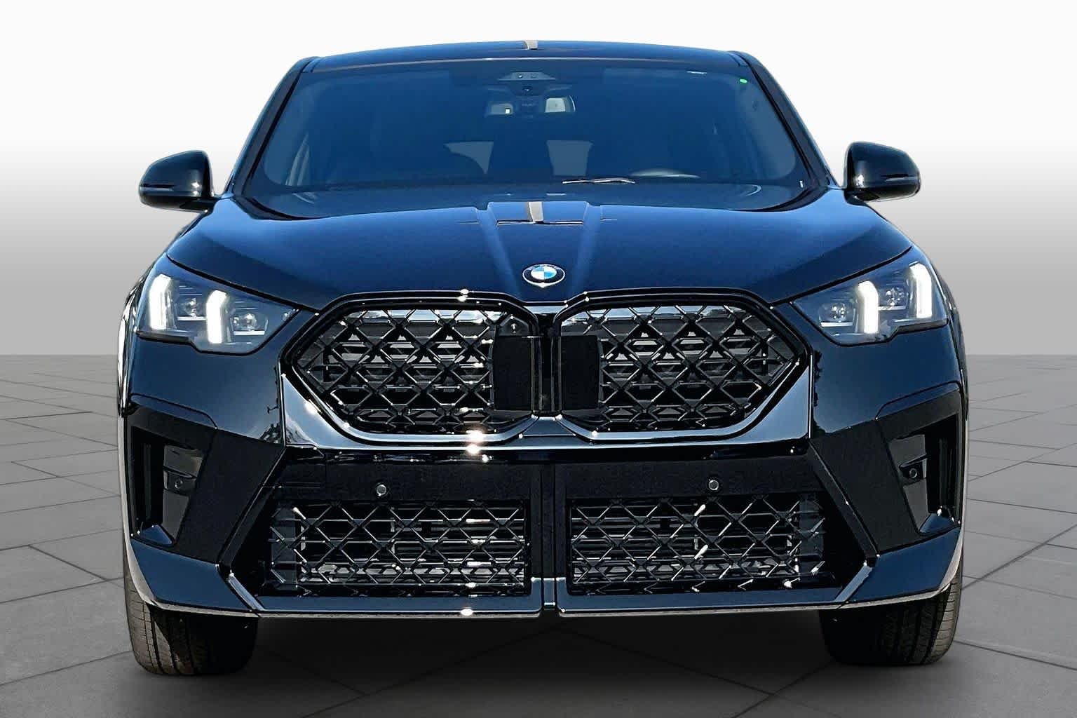 New 2027 Black Sapphire Metallic BMW xDrive28i image 3