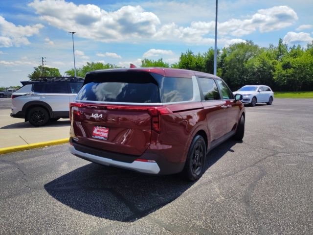 Used 2025 Red Kia LXS image 7