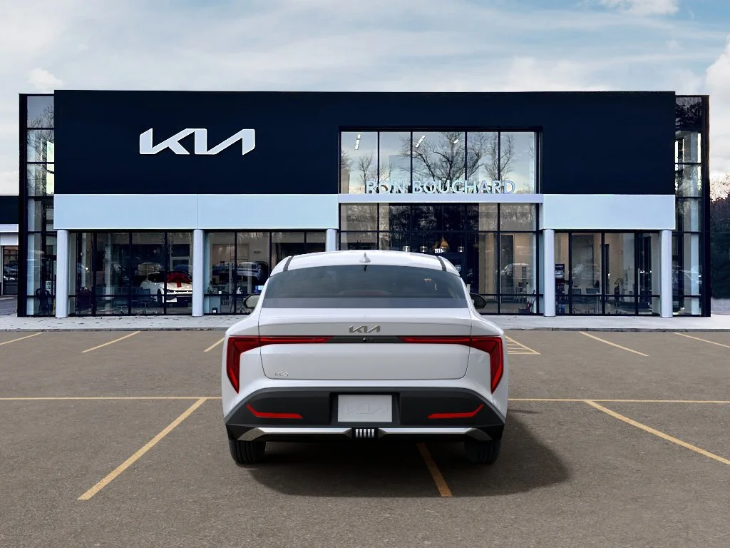 New 2026 SNOW WHITE PEARL Kia LXS image 5