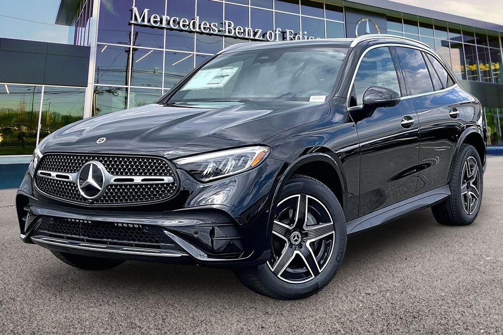 New 2026 Black Mercedes-Benz GLC 300 image 2