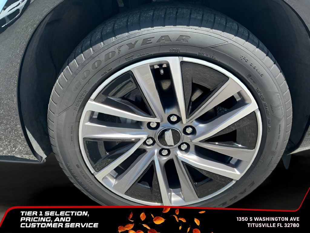 Used 2026 Nimbus Metallic Cadillac Sport image 42