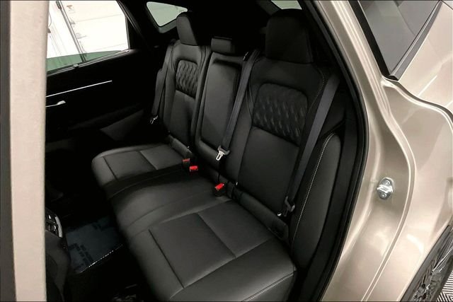 New 2027 Champagne Silver Nissan Platinum image 11
