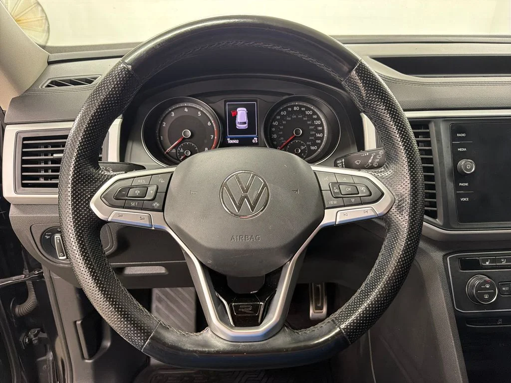 Certified Used 2021 Black Volkswagen 3.6L V6 SE w/Technology R-Line image 18