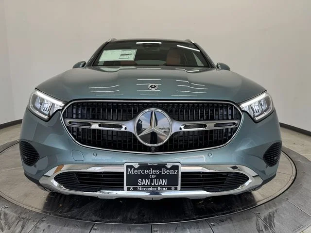 New 2027 Silver Mercedes-Benz GLC 300 image 12