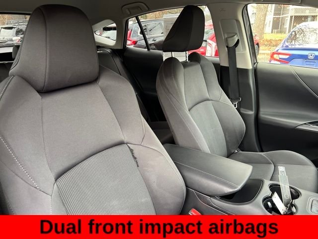 Used 2021  Toyota LE image 33